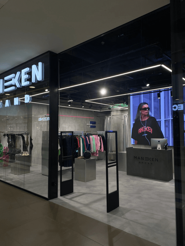 Санкт-Петербург Лиговский просп., 30 Тц Галерея, 2й этаж,